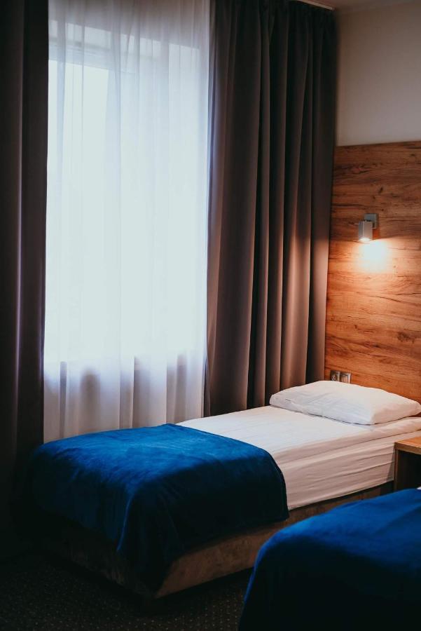 S7 Hotel Kielce Exteriör bild