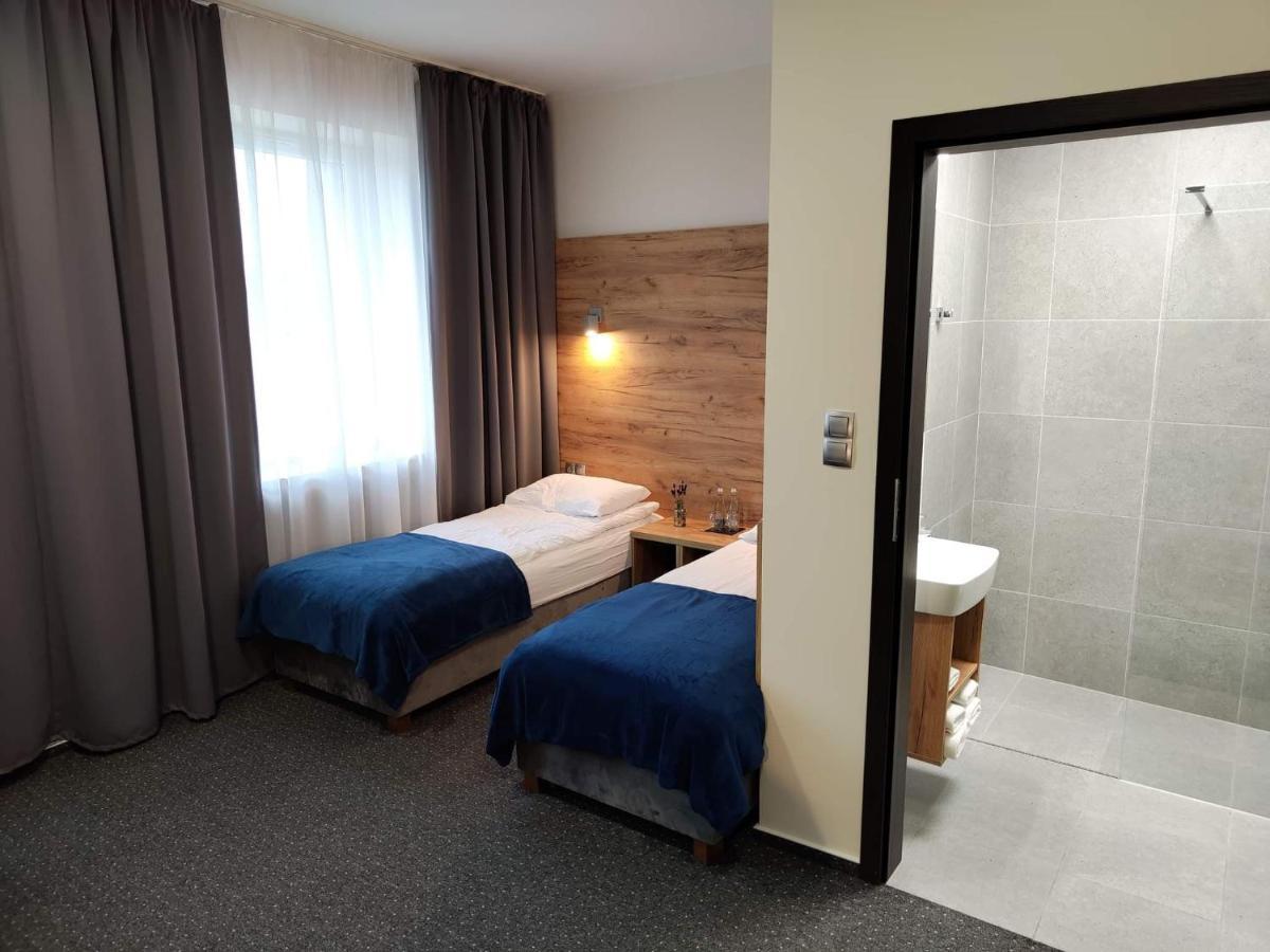 S7 Hotel Kielce Exteriör bild
