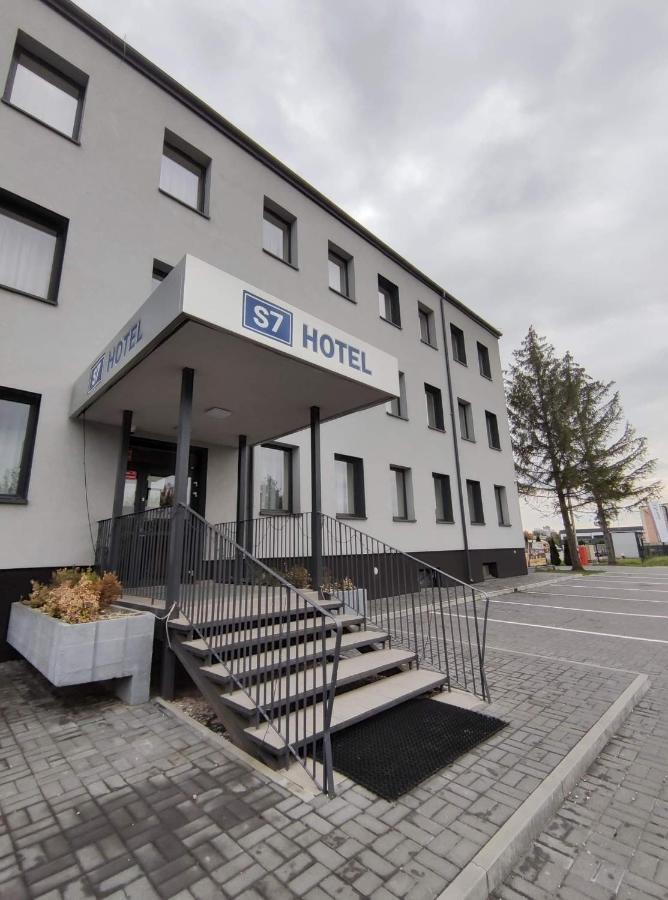 S7 Hotel Kielce Exteriör bild