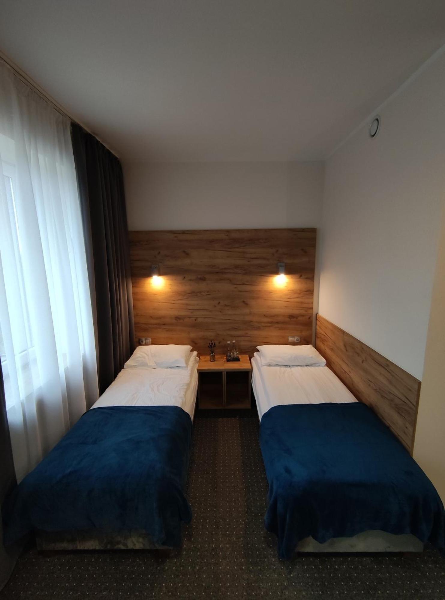 S7 Hotel Kielce Exteriör bild