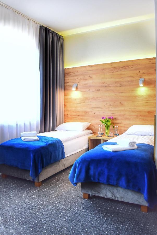 S7 Hotel Kielce Exteriör bild