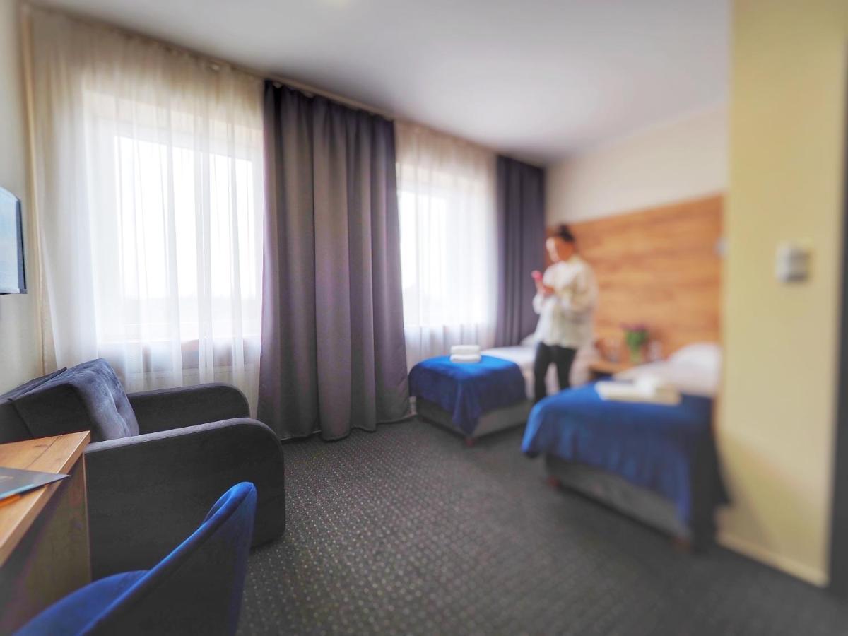 S7 Hotel Kielce Exteriör bild